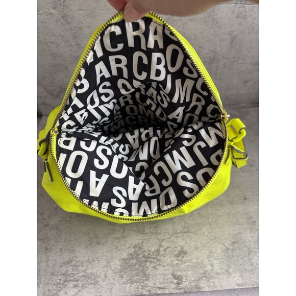 MARC BY MARC JACOBS Classic Q NATASHA Leather Crossbody Purse Bag Neon Yellow - Picture 7 of 11